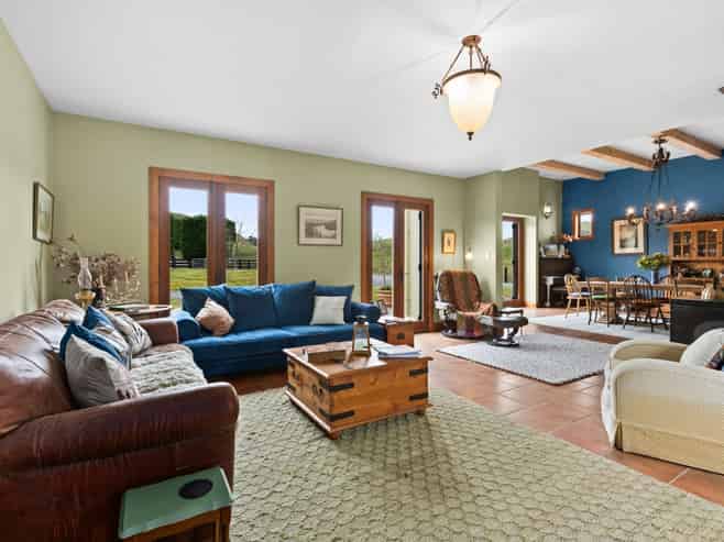 140 Mackenzie Road, Kahuranaki