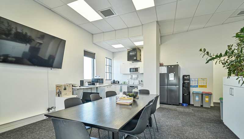 101 Queen Street East, Hastings