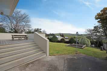 5 Percy Street, Weston
