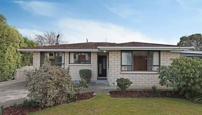 5 Percy Street, Weston
