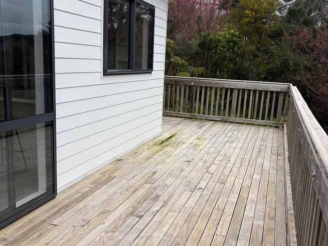 56 Waitakere Road, Waitakere