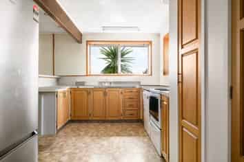 1116 Papamoa Beach Road, Papamoa