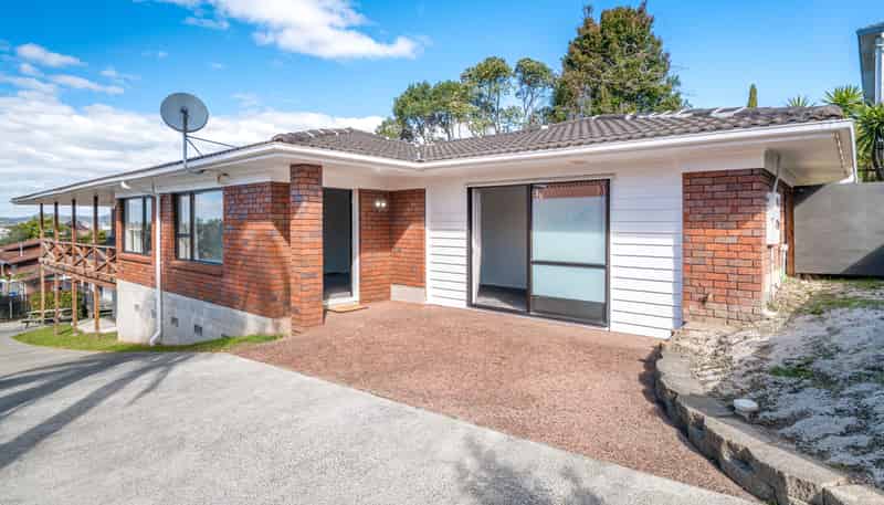176 Sturges Road, Henderson