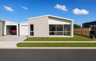14 One Haruru Street, Cambridge