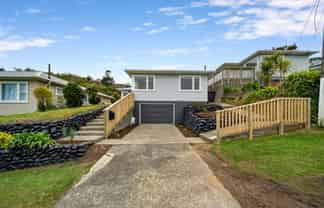 3 Fraser Avenue, Johnsonville