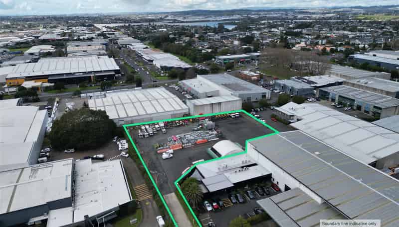  11-13 Westfield Place, Mount Wellington