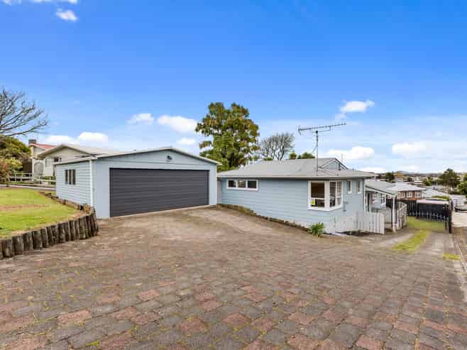 48 Pohutukawa Drive, Pukete