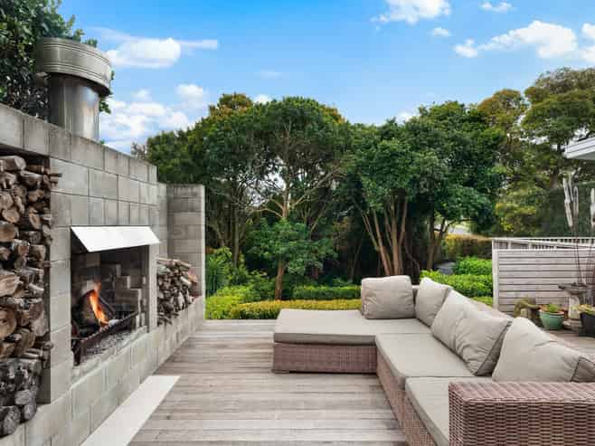 24 Robley Crescent, Glendowie