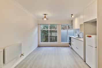 5/2 Westwood Terrace, Saint Marys Bay