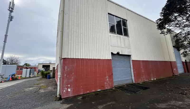  Unit E, 741-743 Te Atatu Road, Te Atatu Peninsula