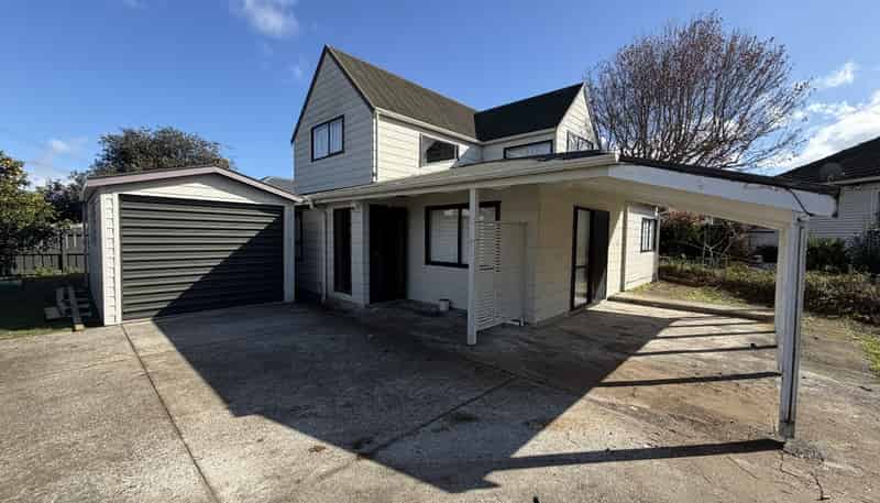 82b  Panorama Road, Mount Wellington