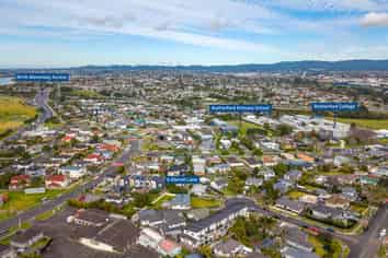6 Glenvil Lane, Te Atatu Peninsula