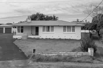 6 Glenvil Lane, Te Atatu Peninsula