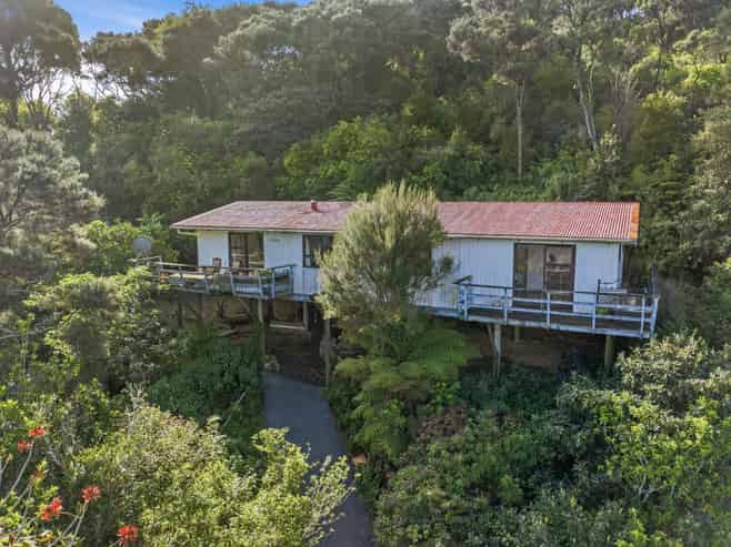 456 Whangaroa Road, Whangaroa