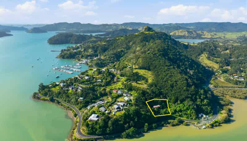 456 Whangaroa Road, Whangaroa