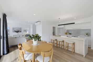 14 Panama Crescent, West Melton