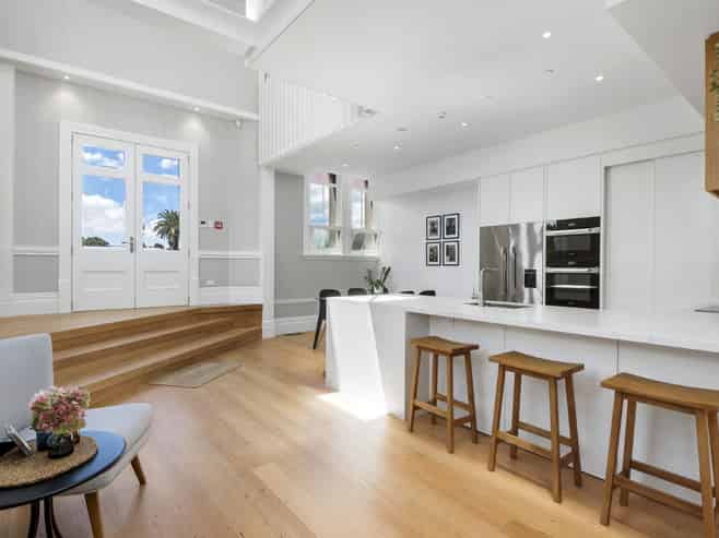 2/16 View Road, Mount Eden