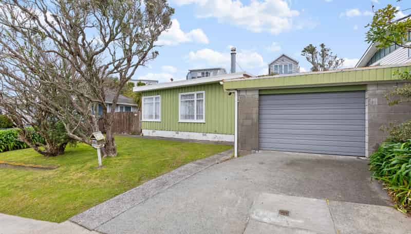 41 Somes Crescent, Newlands