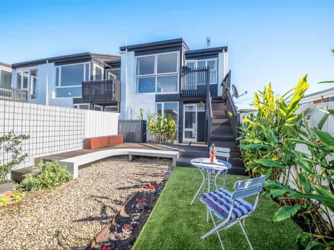 1/84 Long Drive, Saint Heliers