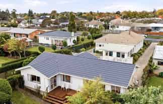 127a Clarkin Road, Fairfield