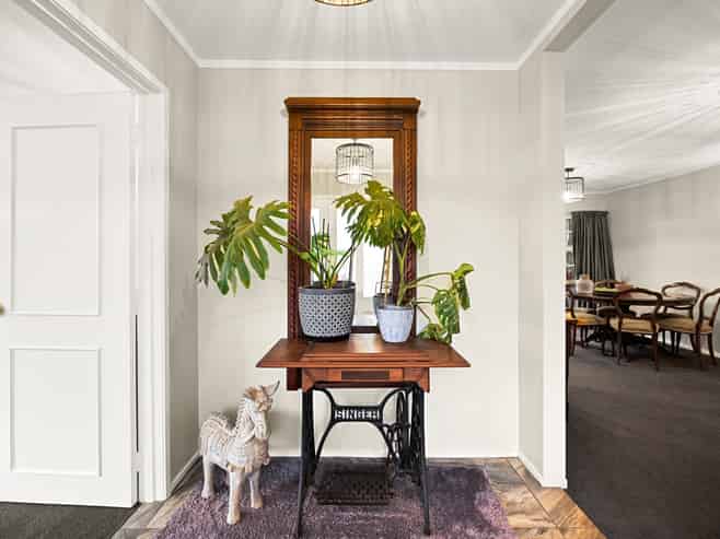 4 Epsom Place, Chartwell
