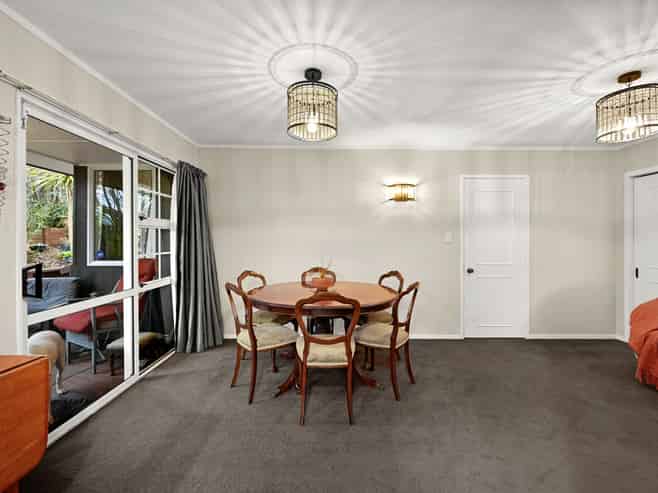 4 Epsom Place, Chartwell
