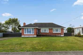61 Liverpool Street, Levin