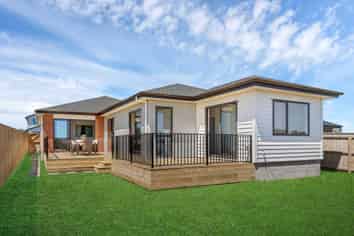 27 Korowhiti Road, Clarks Beach