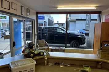 Exceptional Owner-Operator Opportunity