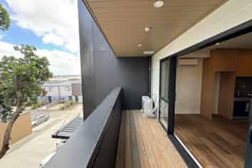 201/48 Clay Works Lane, New Lynn