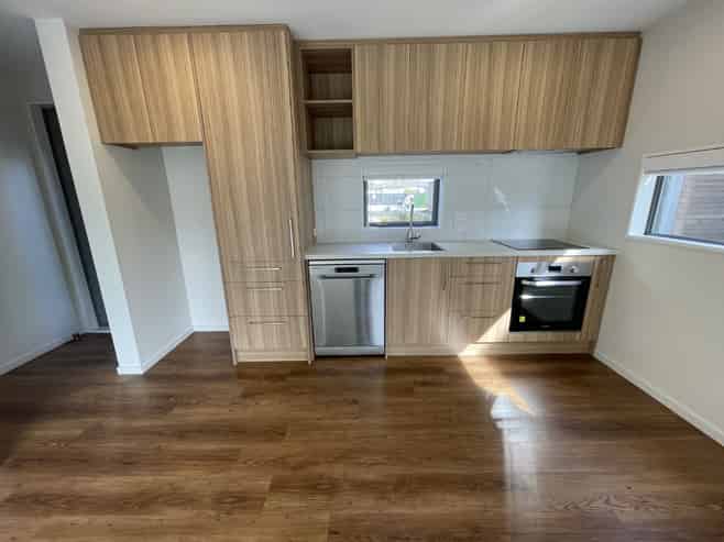 7/101 Mackworth Street, Woolston