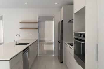 7 Muriels View Lane, Massey
