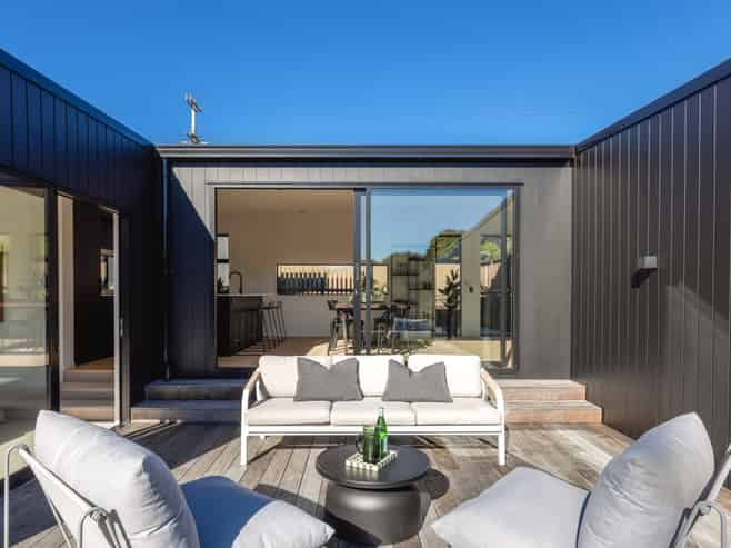 6 Mako Street, Oneroa