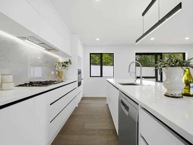 10B Acacia Road, Torbay