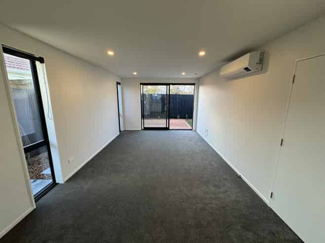 2/66 Centennial Avenue, Riccarton