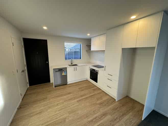 2/66 Centennial Avenue, Riccarton