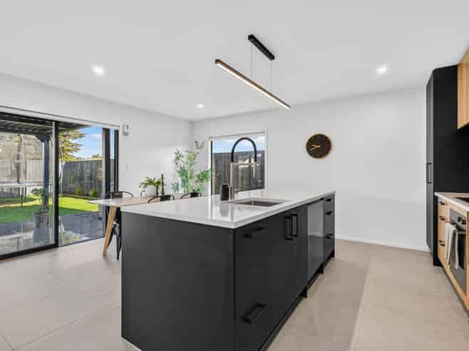 36 Plains Avenue, Masterton