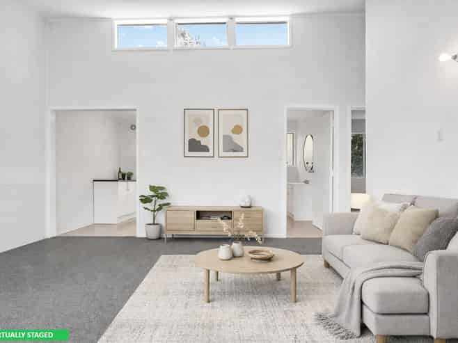 2/33 Grassways Avenue, Pakuranga