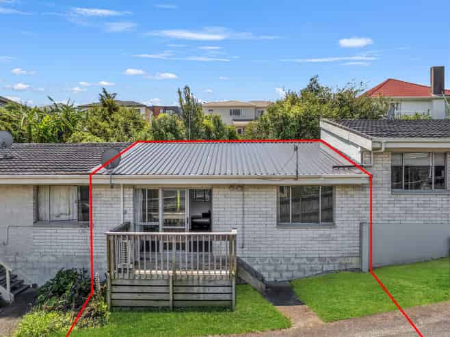2/33 Grassways Avenue, Pakuranga