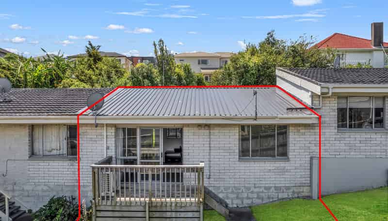 2/33 Grassways Avenue, Pakuranga