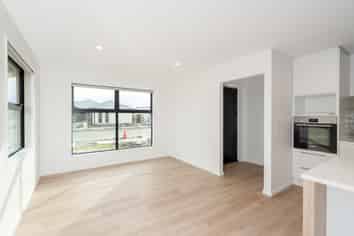 15 Greenslade Drive, Lincoln