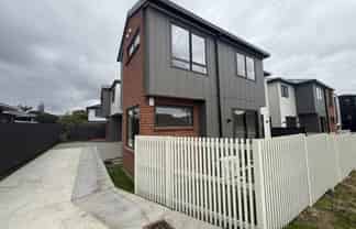 4/44 Abercrombie Street, Howick