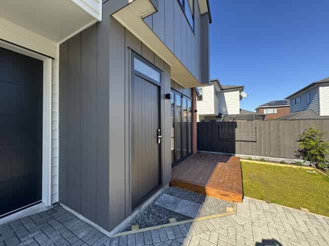 4/44 Abercrombie Street, Howick