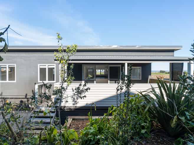 180A Pukehina Parade, Pukehina