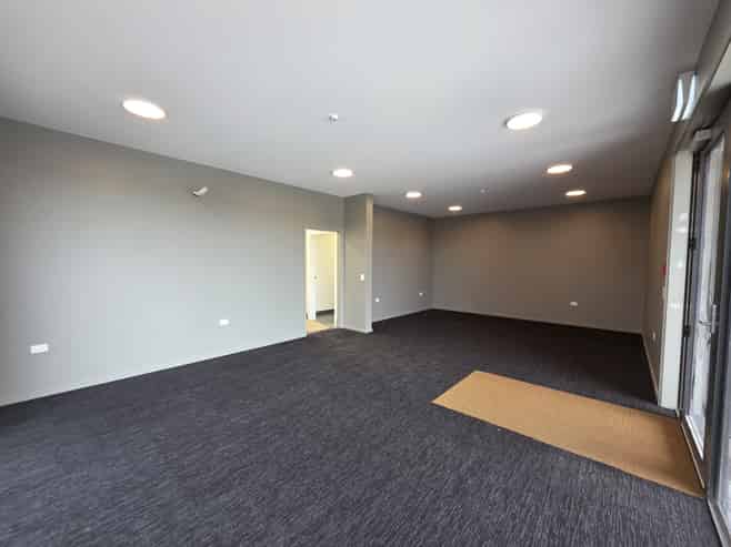 Brand New Bromley Warehouse