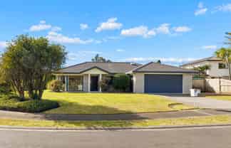 39 Luculia Drive, Mount Maunganui