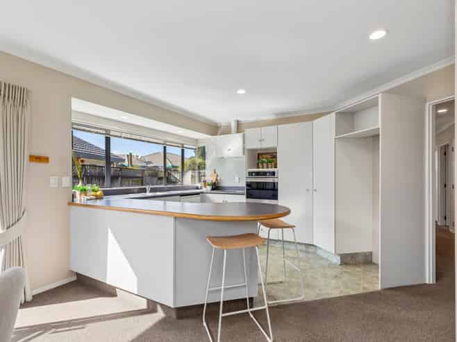 39 Luculia Drive, Mount Maunganui
