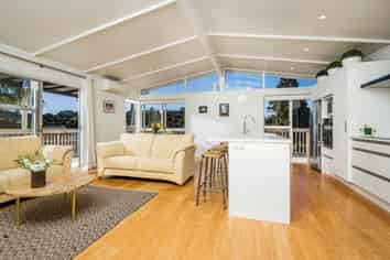 24 Cantina Avenue, Bayview