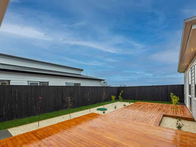 75 Parish Drive, Milldale