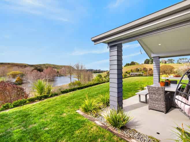 655 Puketapu Road, Puketapu